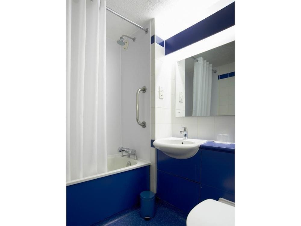 Travelodge Croydon Central Екстер'єр фото