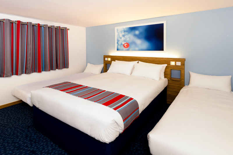 Travelodge Croydon Central Екстер'єр фото