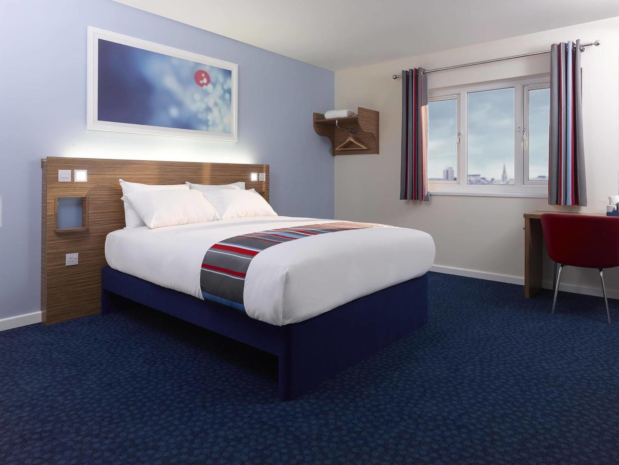 Travelodge Croydon Central Екстер'єр фото